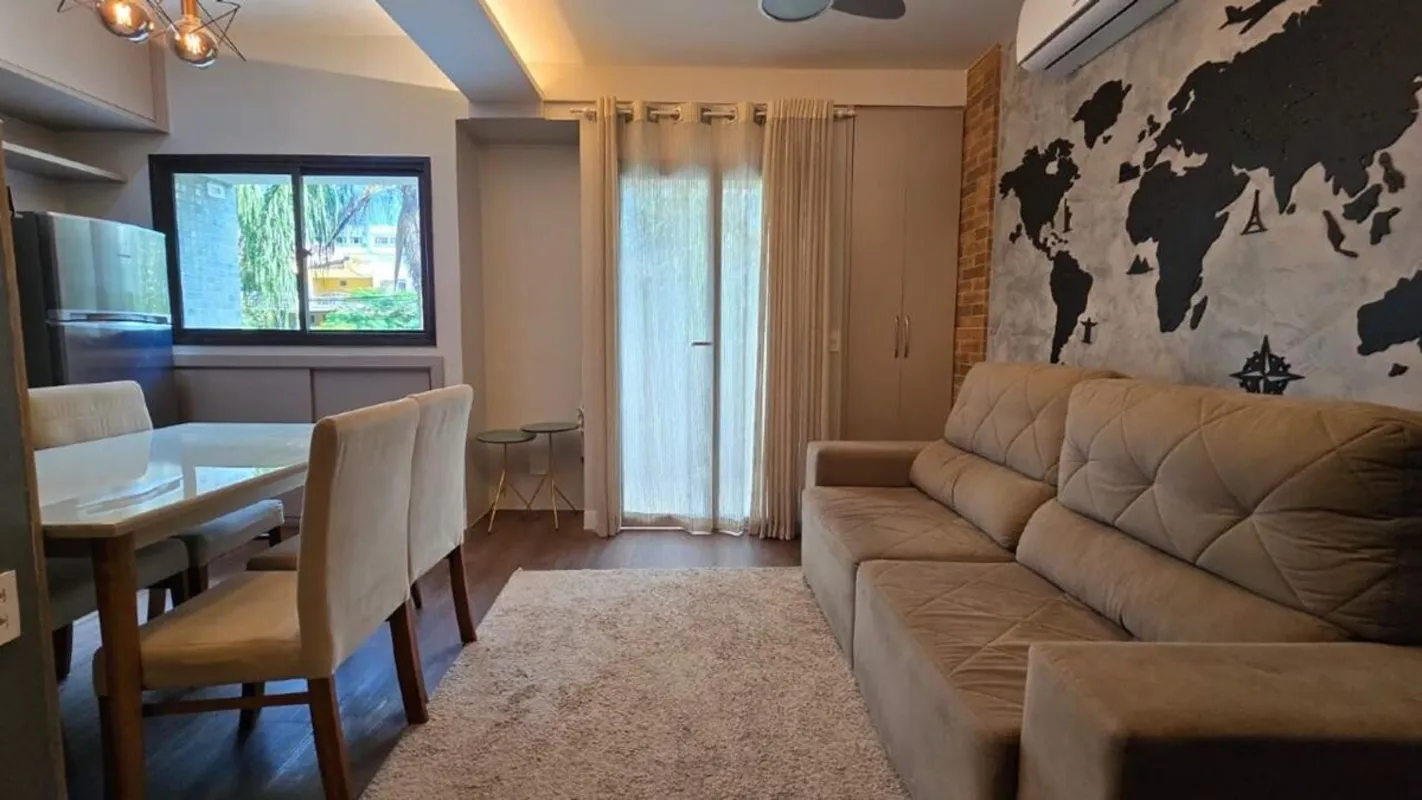 ?? Disponível para locação: lindo apartamento mobiliado de 2 quartos no Ed. Prem...