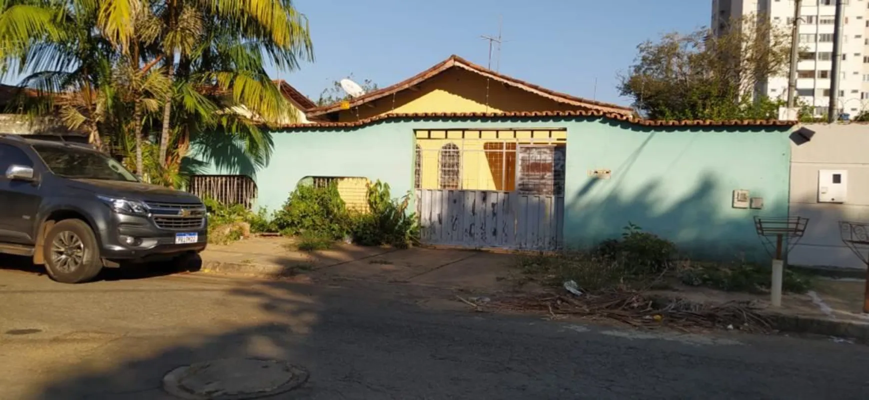 Casa à venda com 283,00m² e Área total 420.00 m² no Parque Amazônia, com 03 quar...