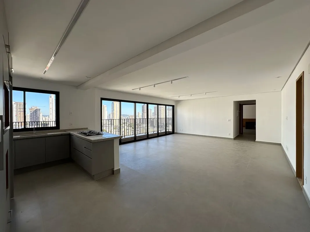 Belíssimo apartamento para locação!03 suítes com banheiros, sala ampla para 2 am...