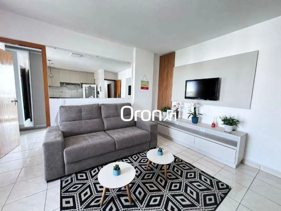 CÓDIGO DO IMÓVEL: FL0495Equipado e mobiliadoLOCALIZAÇÃO:Próximo à Praça C-08, co...