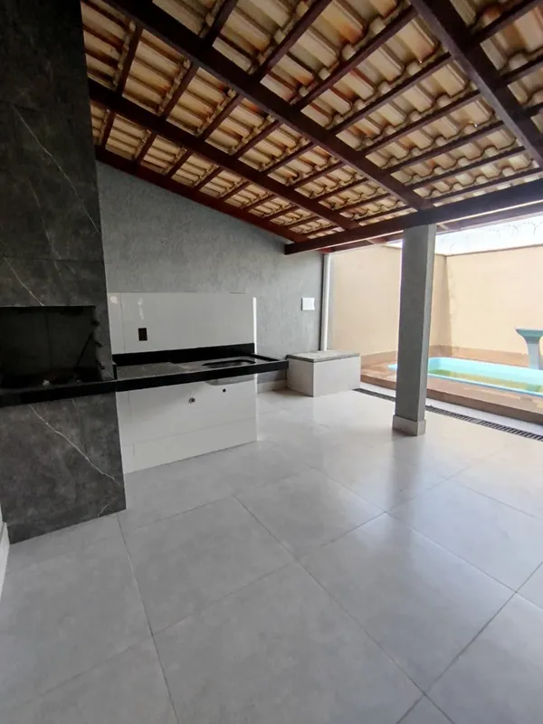 ?? CASA À VENDA – VILA MARIANASe você busca conforto, modernidade e um ótimo cus...