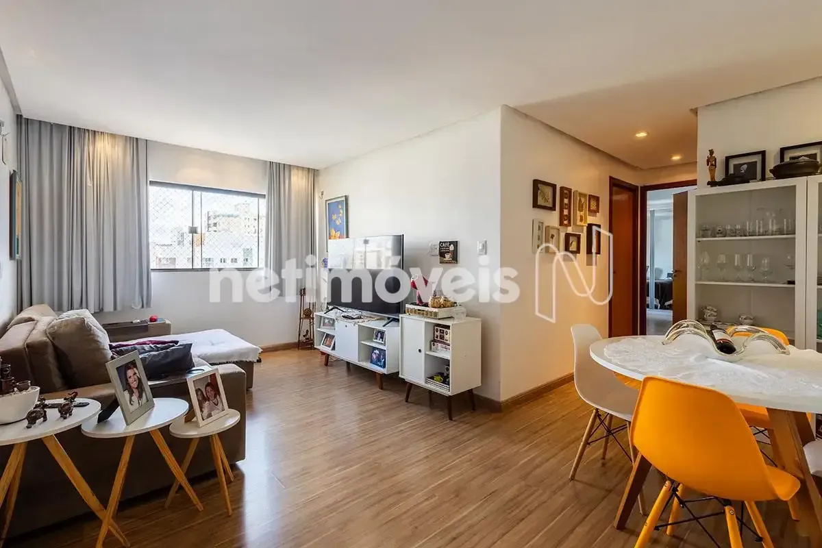 Residencial Osmar CastanhoLocalização: Entre as estações de metrô Concessionária...