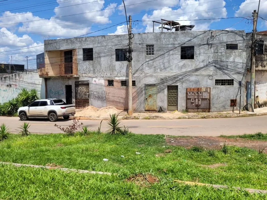 LEÕES DA CORRETAGEM VENDE O IMÓVEL QUE VOCÊ PROCURAOPORTUNIDADE ESTRATÉGICA PARA...