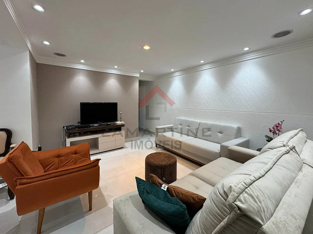 Apartamento à venda no Sudoeste (SQSW 304), reformado, com excelente distribuiçã...