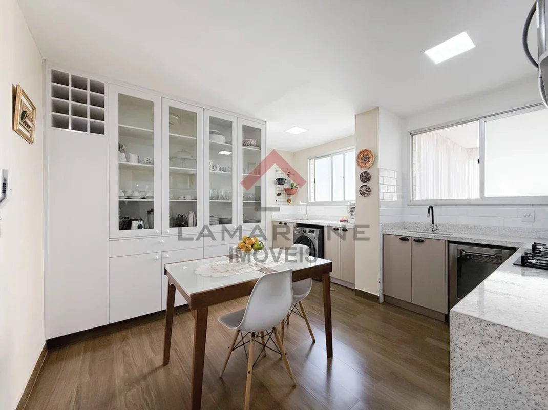 Apartamento à venda na Avenida Castanheiras, em Águas Claras – 4 quartos, 2 vaga...