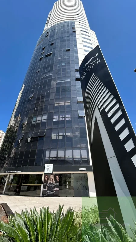 Aconchegante apartamento estilo flat com 34 Mts², sendo 1 suíte com armários e a...