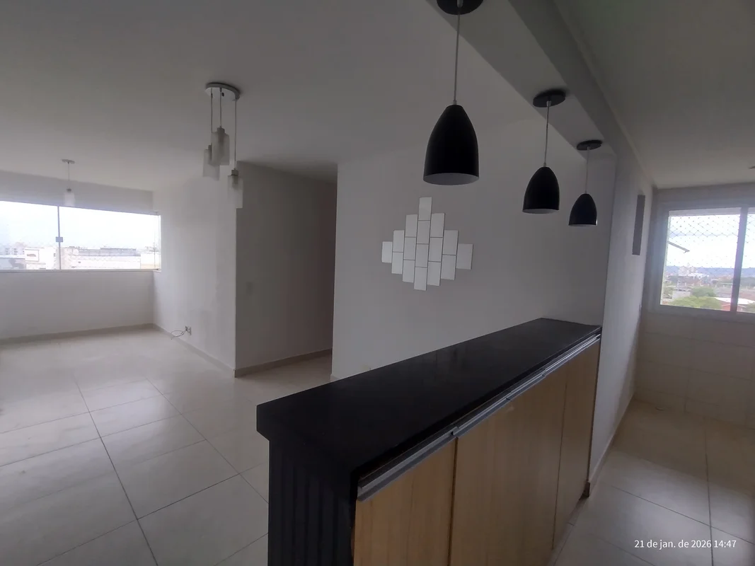 A PASSOS DO SHOPPING BURITI. Descubra um apartamento confortável e bem localizad...