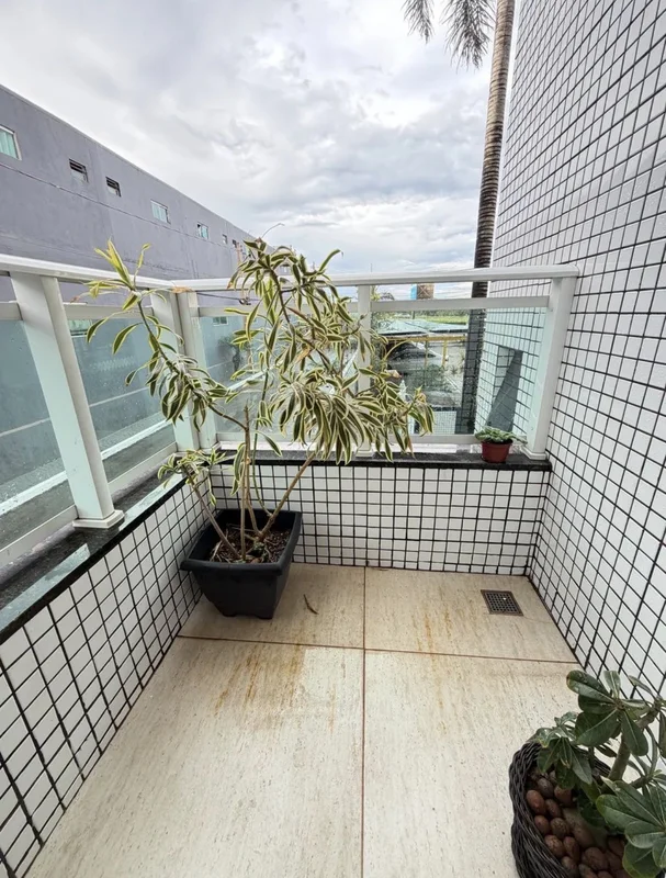 Dalmir imóveis vende-Se (61)982046941Descubra seu novo lar na Rua 12 de Vicente ...