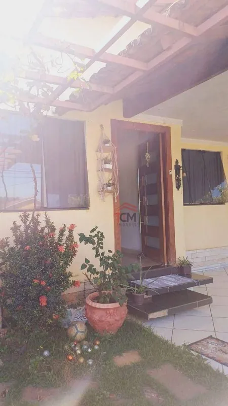 casa Condominio: Monte Verde.Próximo a Ceasa e Aldeia do Vale.Área terreno: 250 ...
