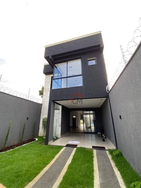 Sobrado de alto padrão à venda na Cidade Vera Cruz, em Aparecida de Goiânia, com...