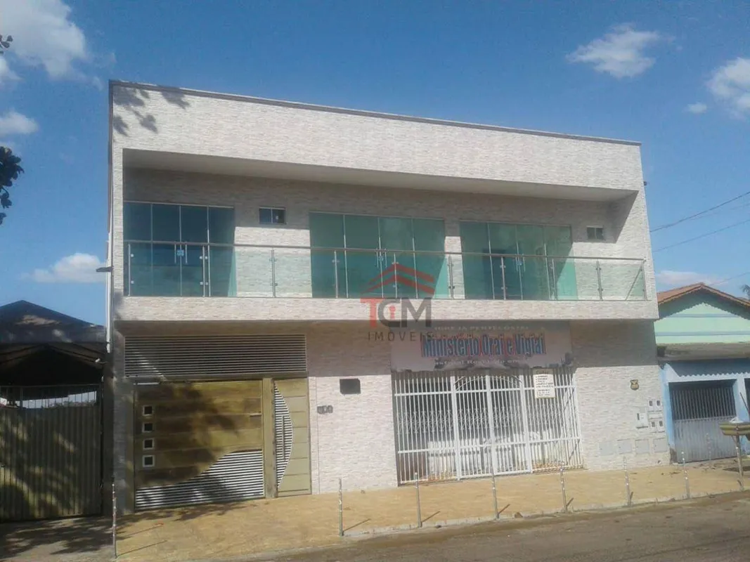 Sobrado capuavaSobrado com excelente aproveitamento de espaço, construído em pra...