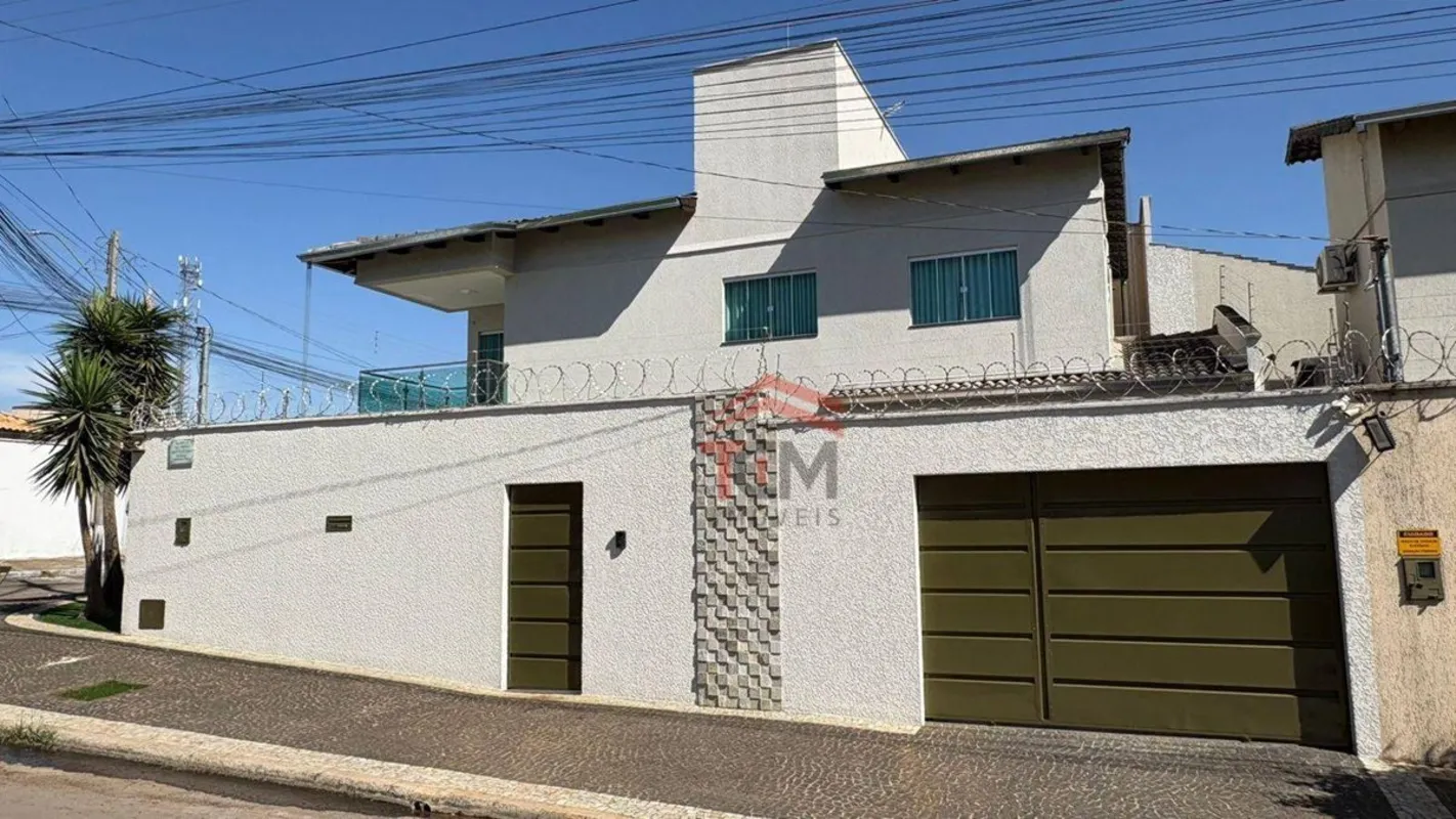 Casa à Venda Setor Moinho dos Ventos, Goiânia-GO Detalhes do Imóvel 3 Quartos, s...