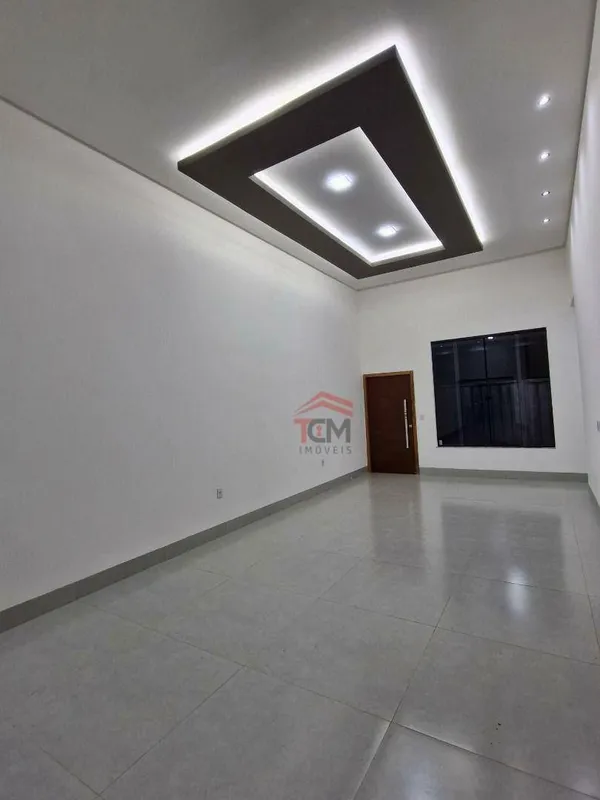 Detalhes do imóvel:Terreno: 298 m²Área construída: 155 m²Jardim privativo: 80 m²...
