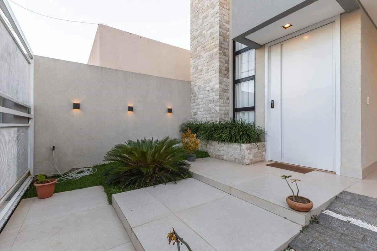 CASA MODERNA | RUA 10 - VICENTE PIRES | 4 SUÍTES | LAZER COMPLETO | CONDOMÍNIO F...