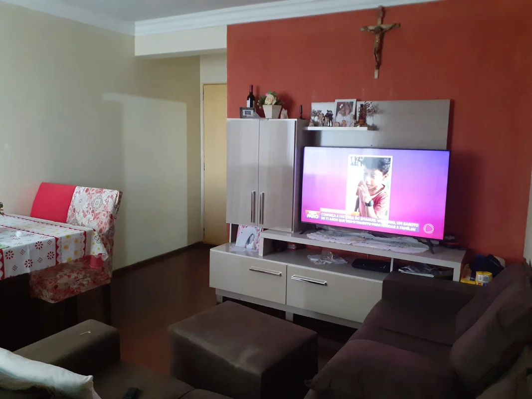 Apartamento no 7° andar, com 3 quartos, banheiro social e lavabo( 2 banheiros), ...
