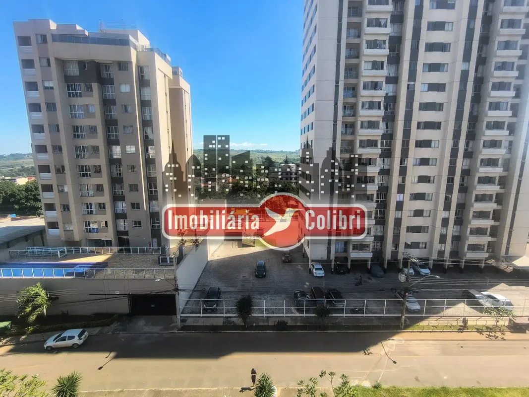 Descubra um apartamento acolhedor no coração de Samambaia Norte, na QR 408, DF. ...