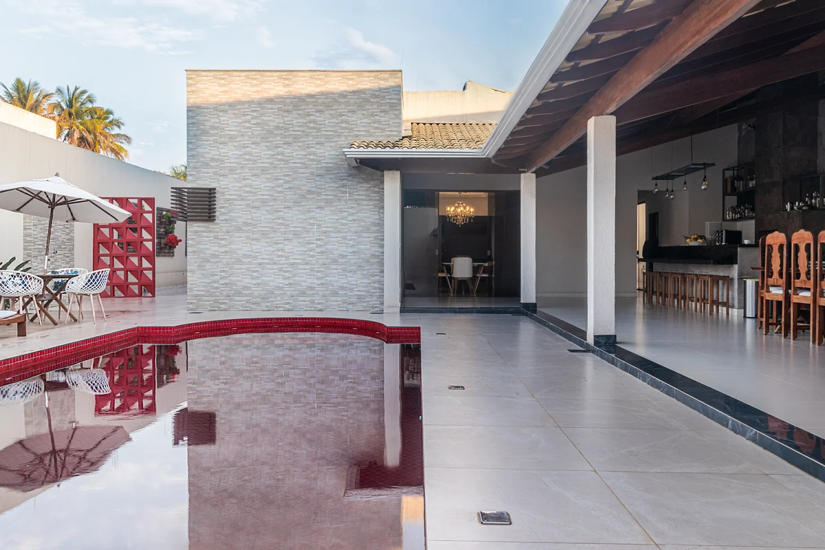 Marcelo Oliveira Imóveis ***VENDE***Excelente casa na Colônia agrícola Águas cla...