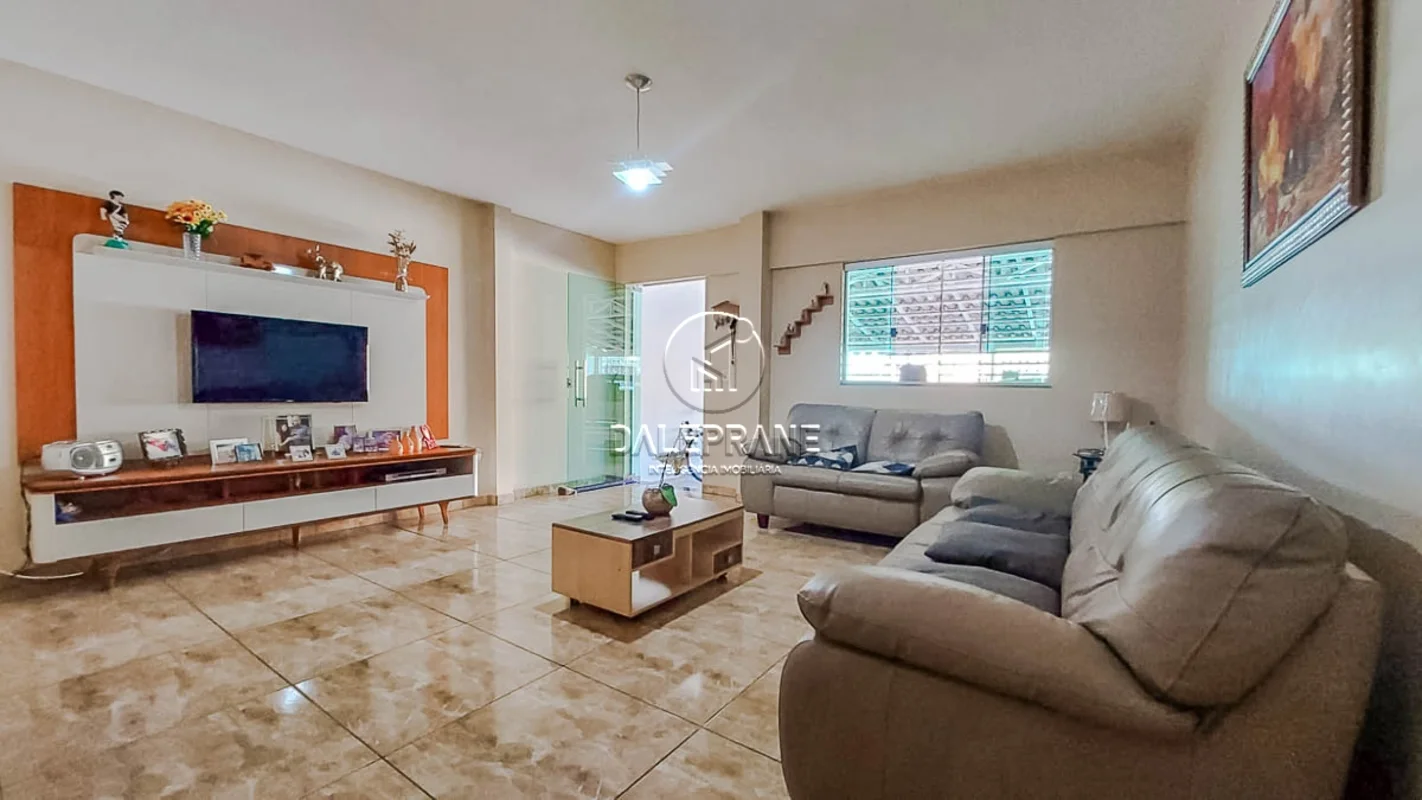 DALEPRANE INTELIGÊNCIA IMOBILIÁRIA VENDE COM EXCLUSIVIDADE:Vendo excelente casa ...