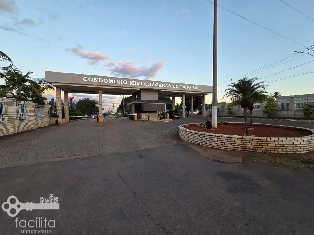 **LEIA TODO O ANÚNCIO****IMÓVEL NÃO ACEITA FINANCIAMENTO, FGTS, CARTA DE CRÉDITO...