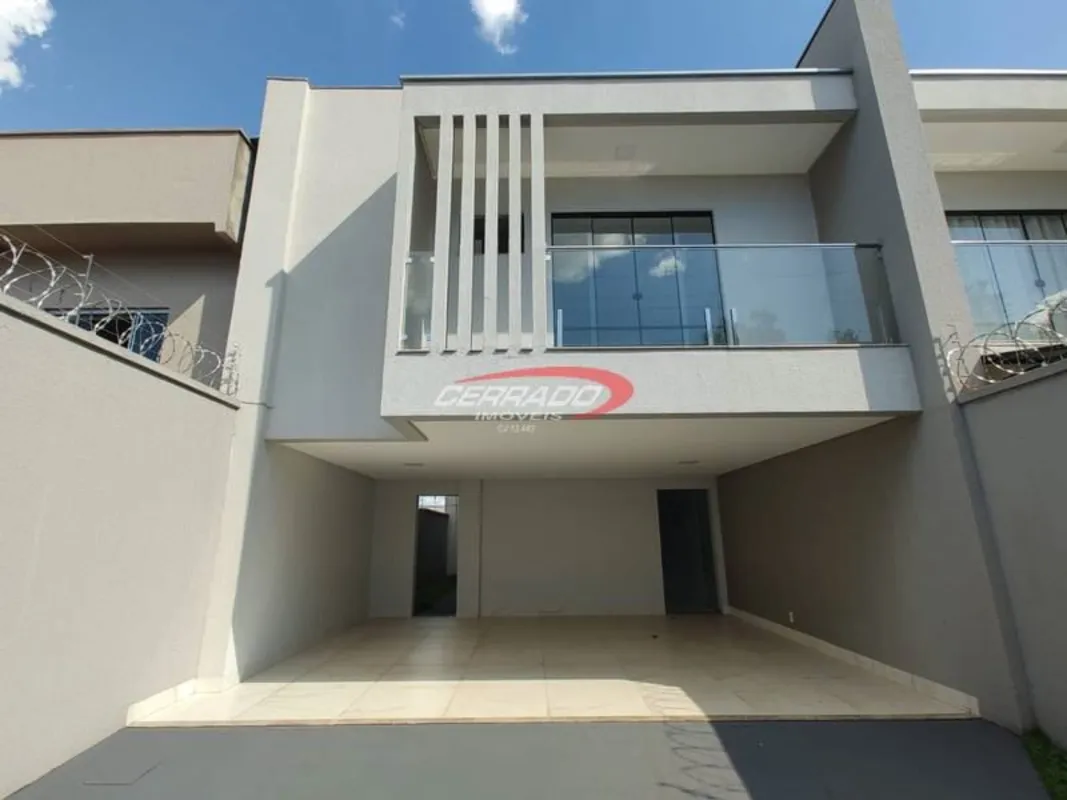 SOBRADO NOVO - 04 SUITES SENDO 02 COM CLOSET, PORCELANATO, JARDIM DE INVERNO, VA...