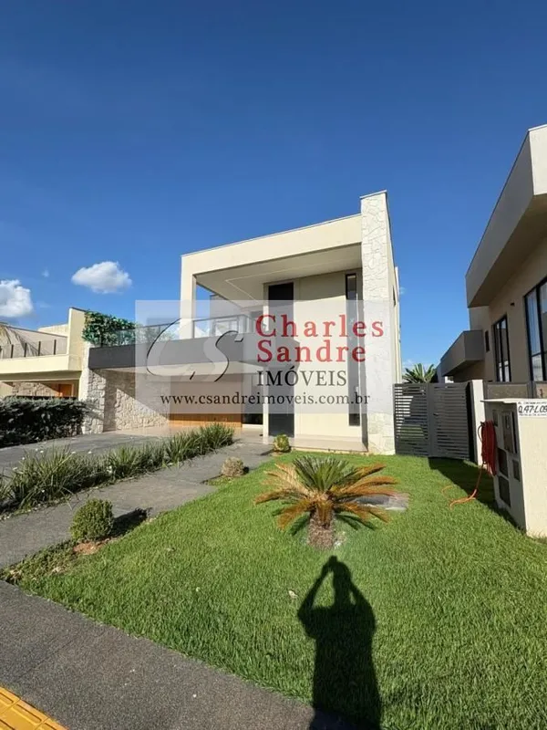  SOBRADO PORTAL DO SOL GREEN GOIÂNIA GO Área do terreno: 406 m² Área construída:...