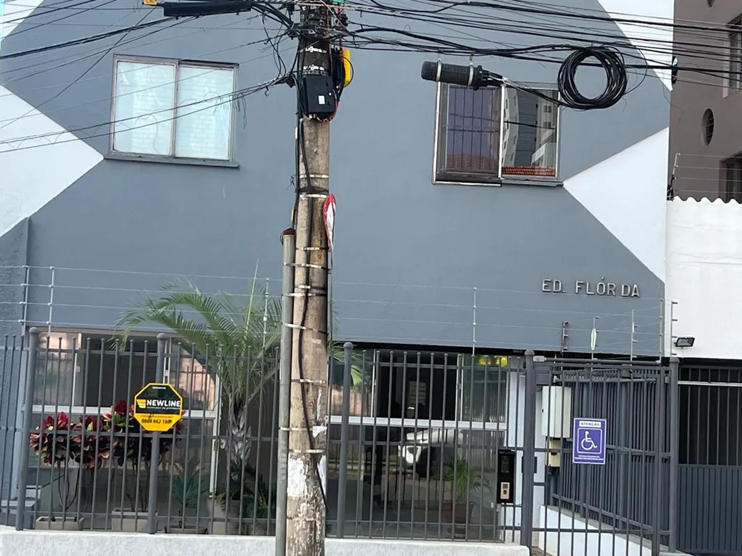 Apartamento no Setor Central — localização privilegiada em frente ao Colégio Lic...