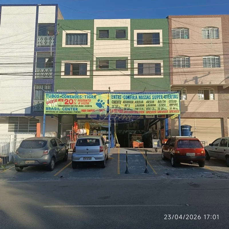 RIOS IMÓVEIS ALUGA EXCELENTE APARTAMENTO DE 2 QUARTOS(2 WC) NA AVENIDA CENTRAL A...