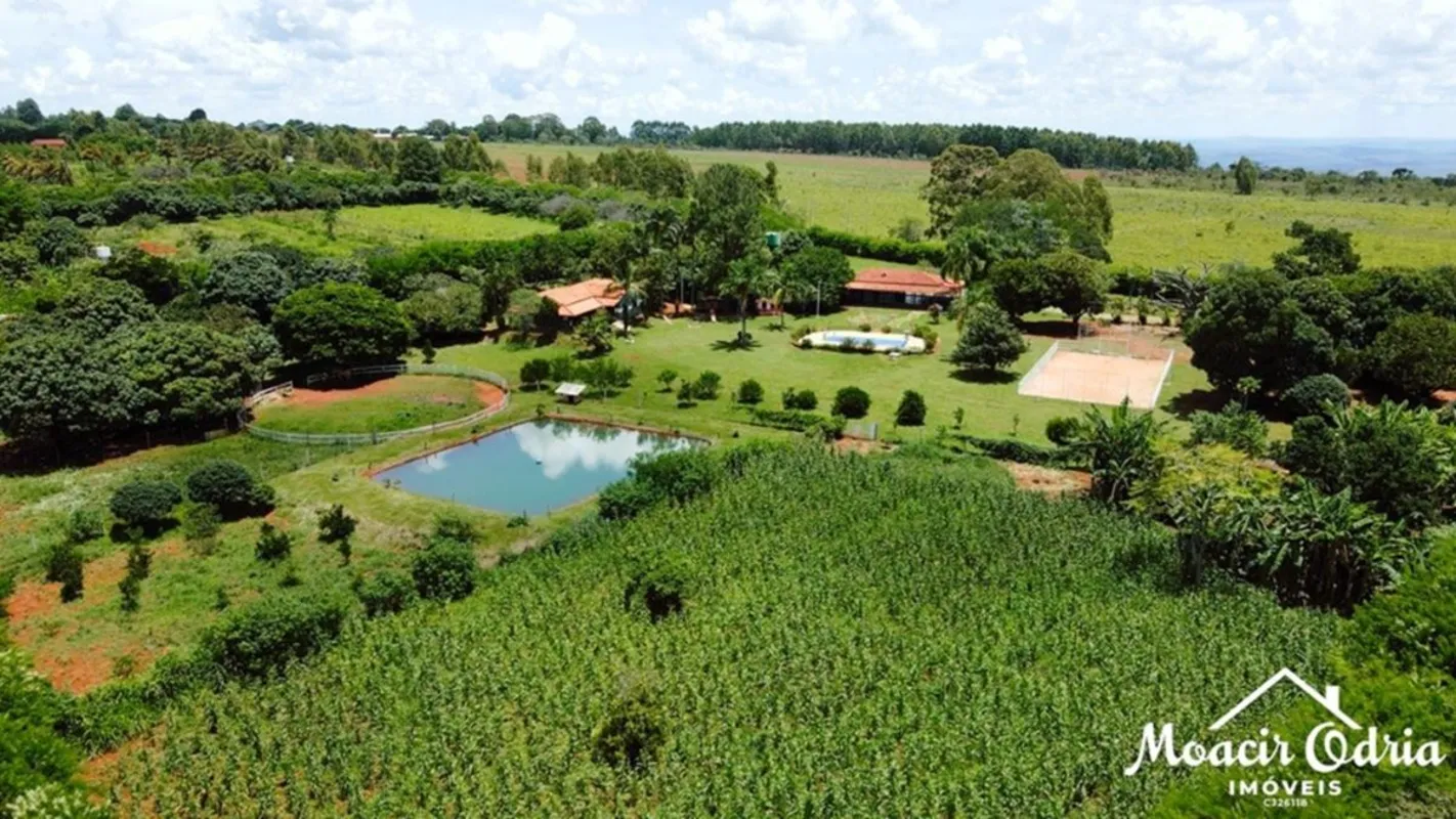 Lago Oeste - Rua 15 - EXCELENTE LOCALIZAÇÃOBaixou o valor! Chácara Linda toda FO...