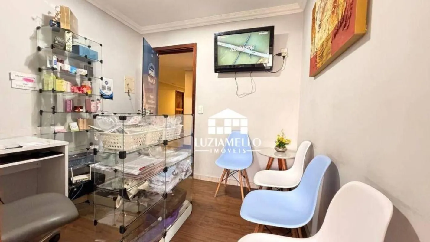 Sala comercial na QE 07, Bloco B, Edifício Itaipú Guará IExcelente oportunidade ...