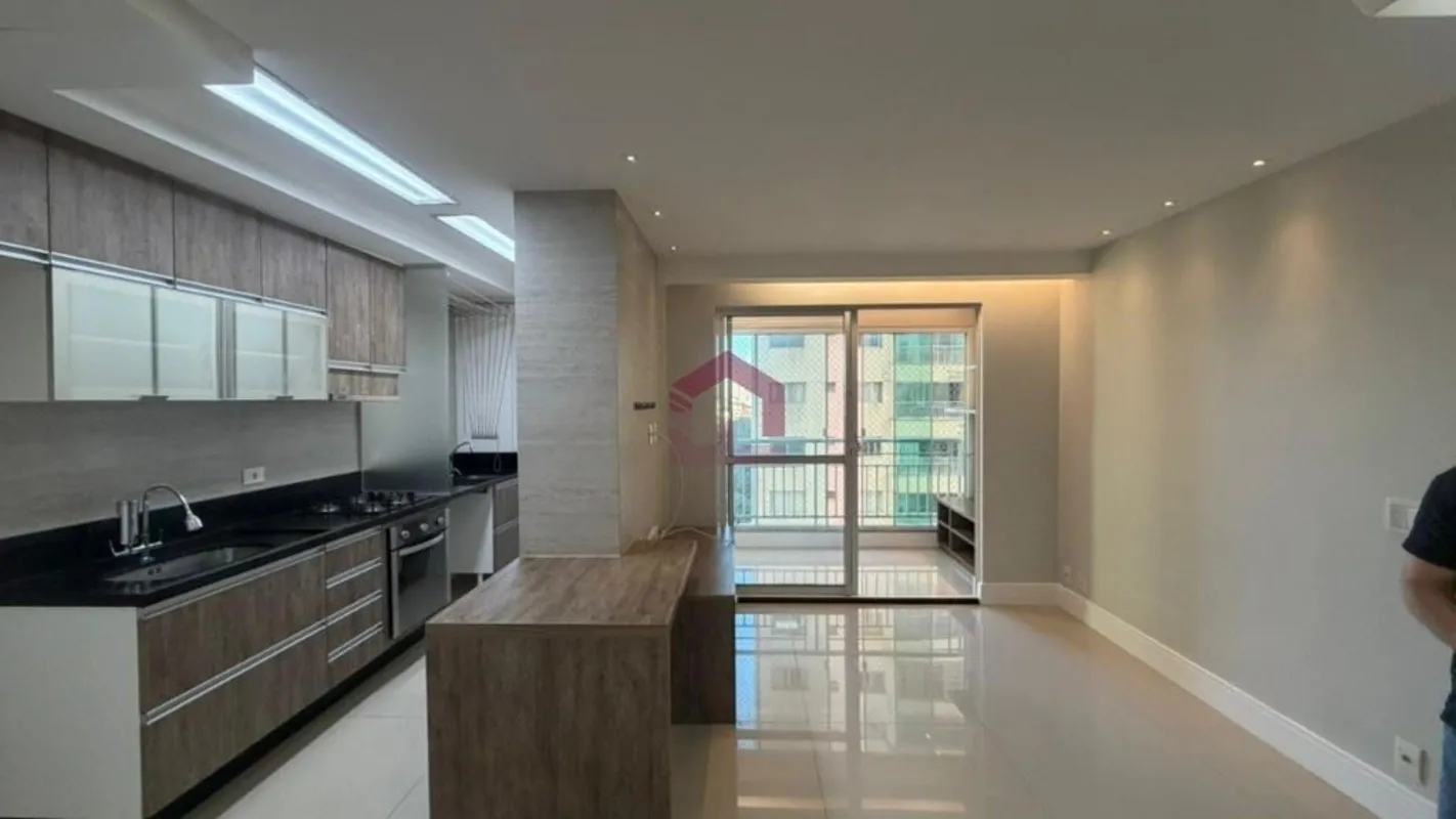 Fernandes & Coelho Imóveis aluga excelente apartamento de 62m² no Residencial Is...