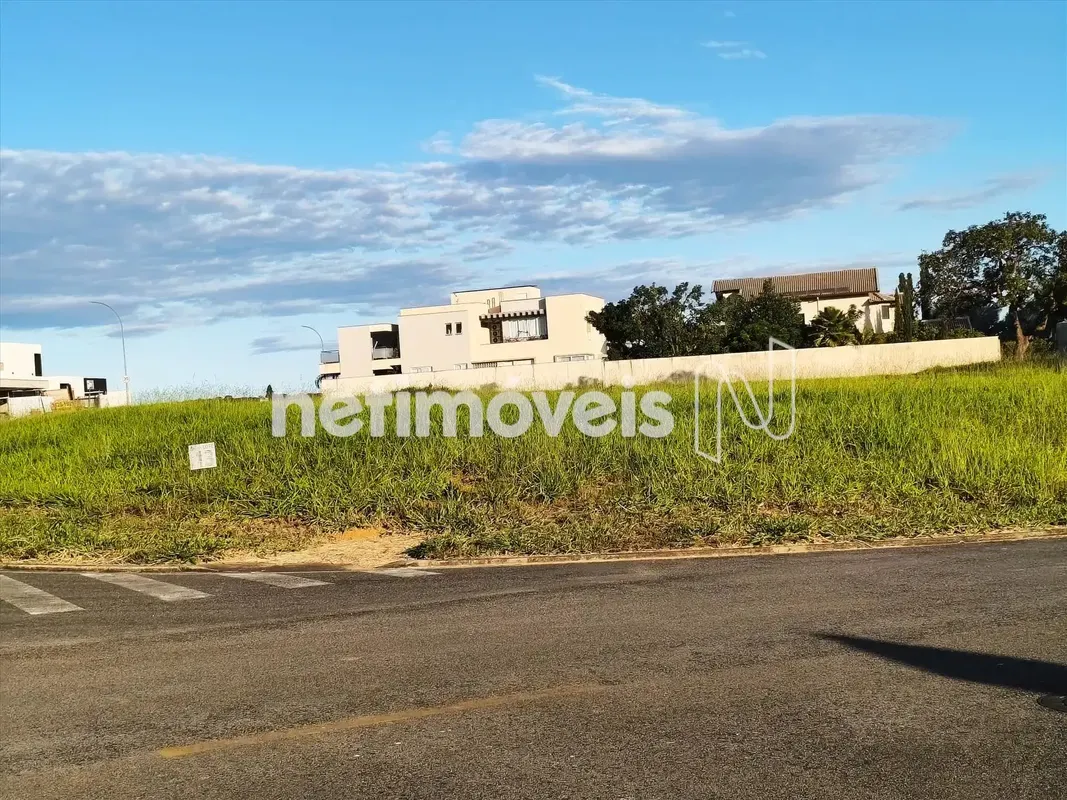 TERRENO ESCRITURADO EM CONDOMÍNIO TOTALMENTE REGULARIZADO ACEITA FINANCIAMENTO O...