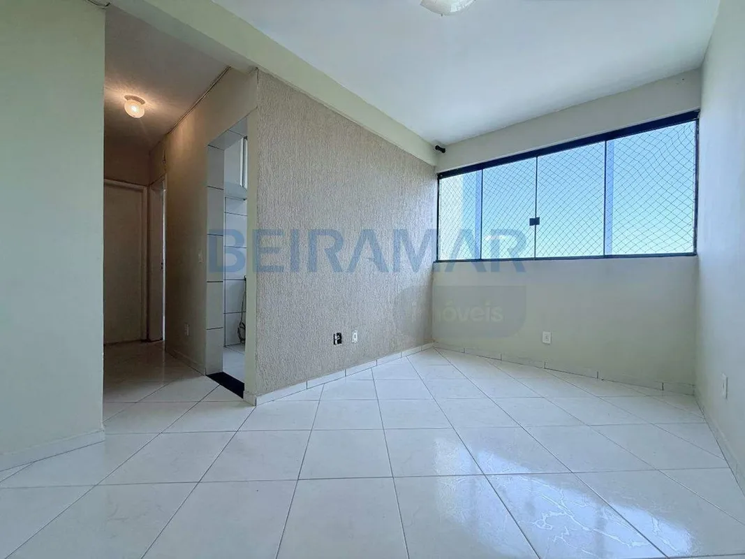 Espaço e Conforto no Edifício Cláudia- 2 quartos, sendo 1 suíte com armário e ja...