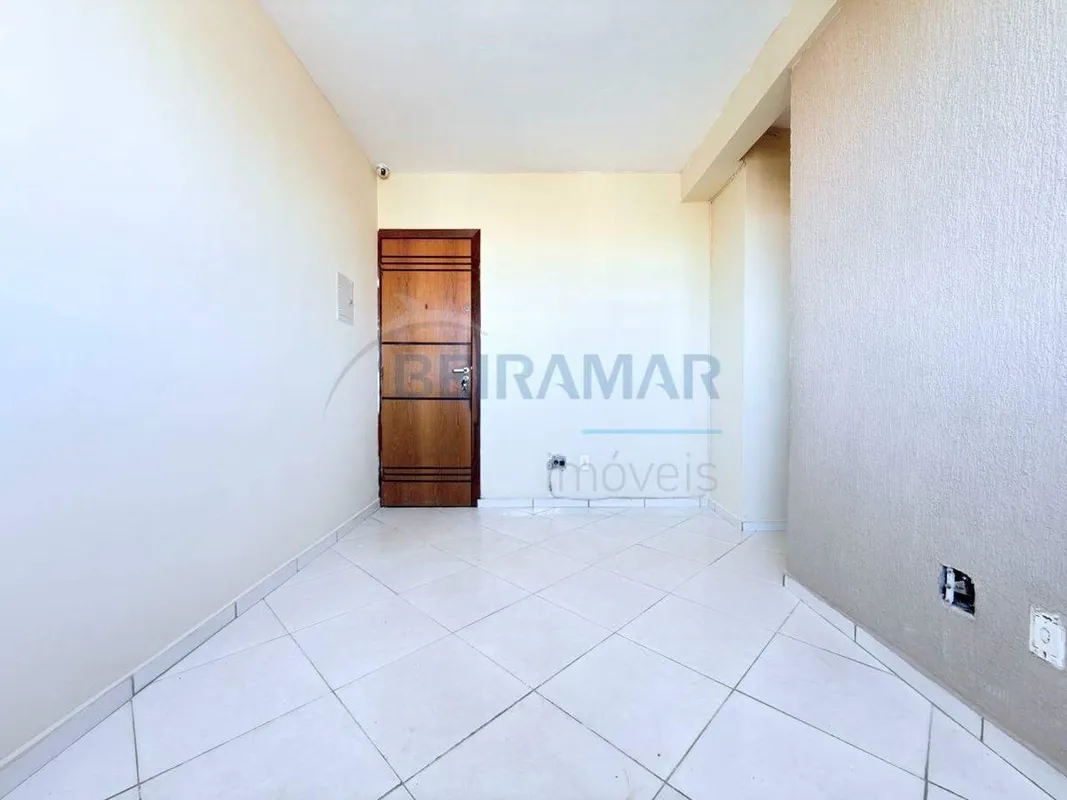 Espaço e Conforto no Edifício Cláudia- 2 quartos, sendo 1 suíte com armário e ja...