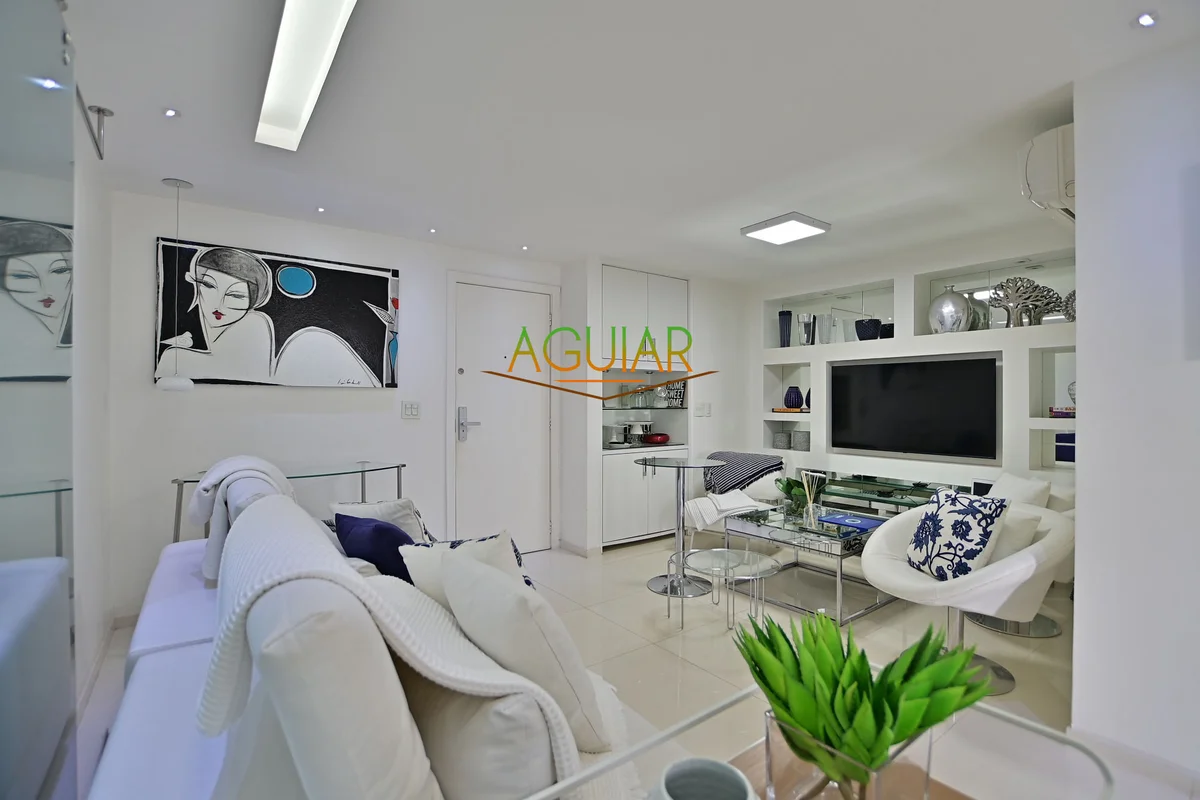 VENDO APARTAMENTO NA SQSW 300.IMÓVEL REFORMADO COM 120 METROS QUADRADOS, PLANTA ...