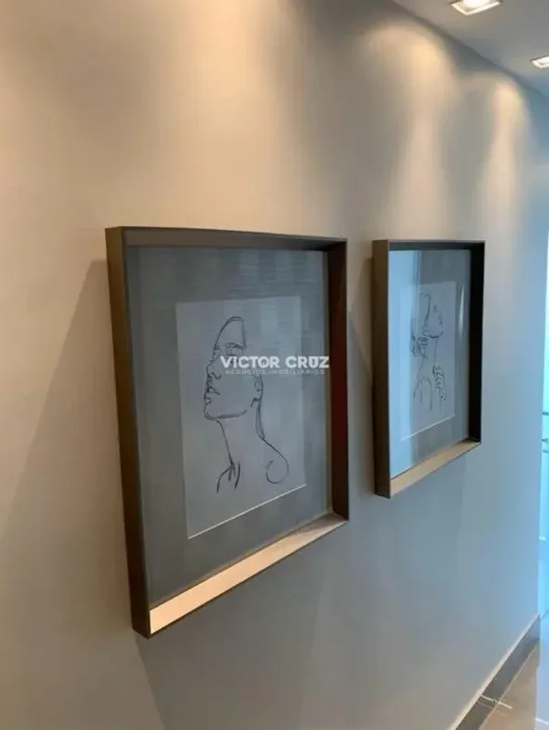 Victor Cruz Negócios Imobiliários LTDA vende:CLSW 105, Bloco B, Platinum Mall, S...