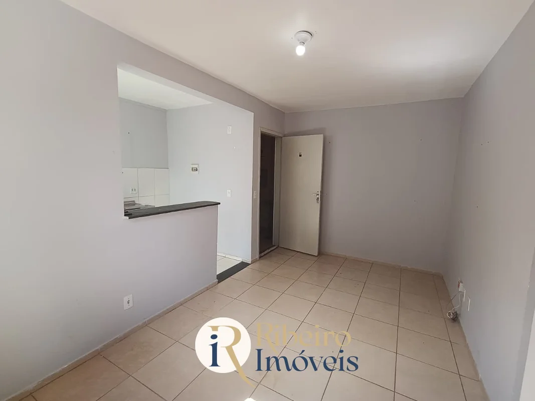 Ribeiro Imóveis anuncia oportunidade excelente:Apartamento com 42m², em condomín...