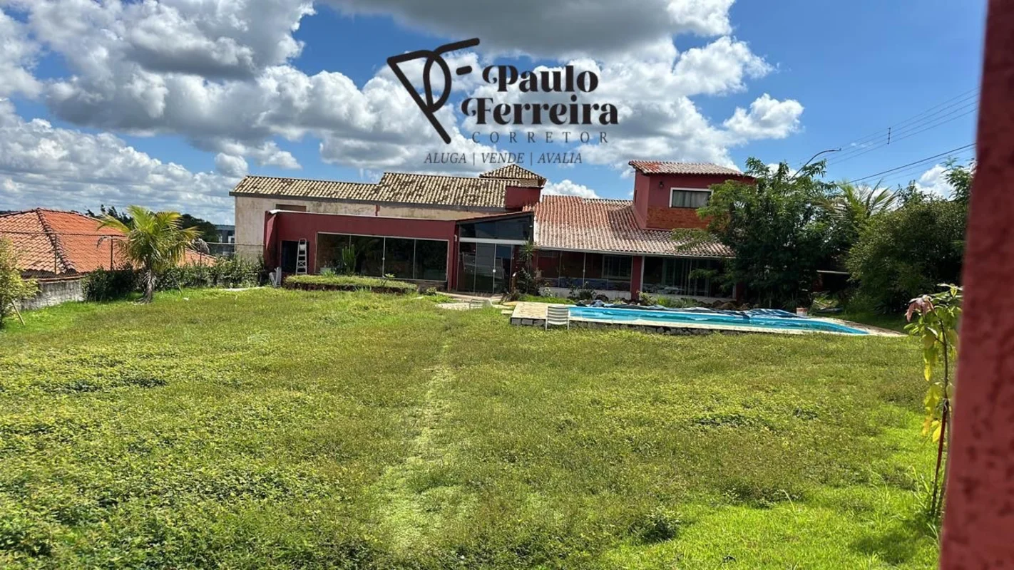 Vendo casa no condomínio ouro vermelho II jardim botânico df.Composta por:* 3 qu...