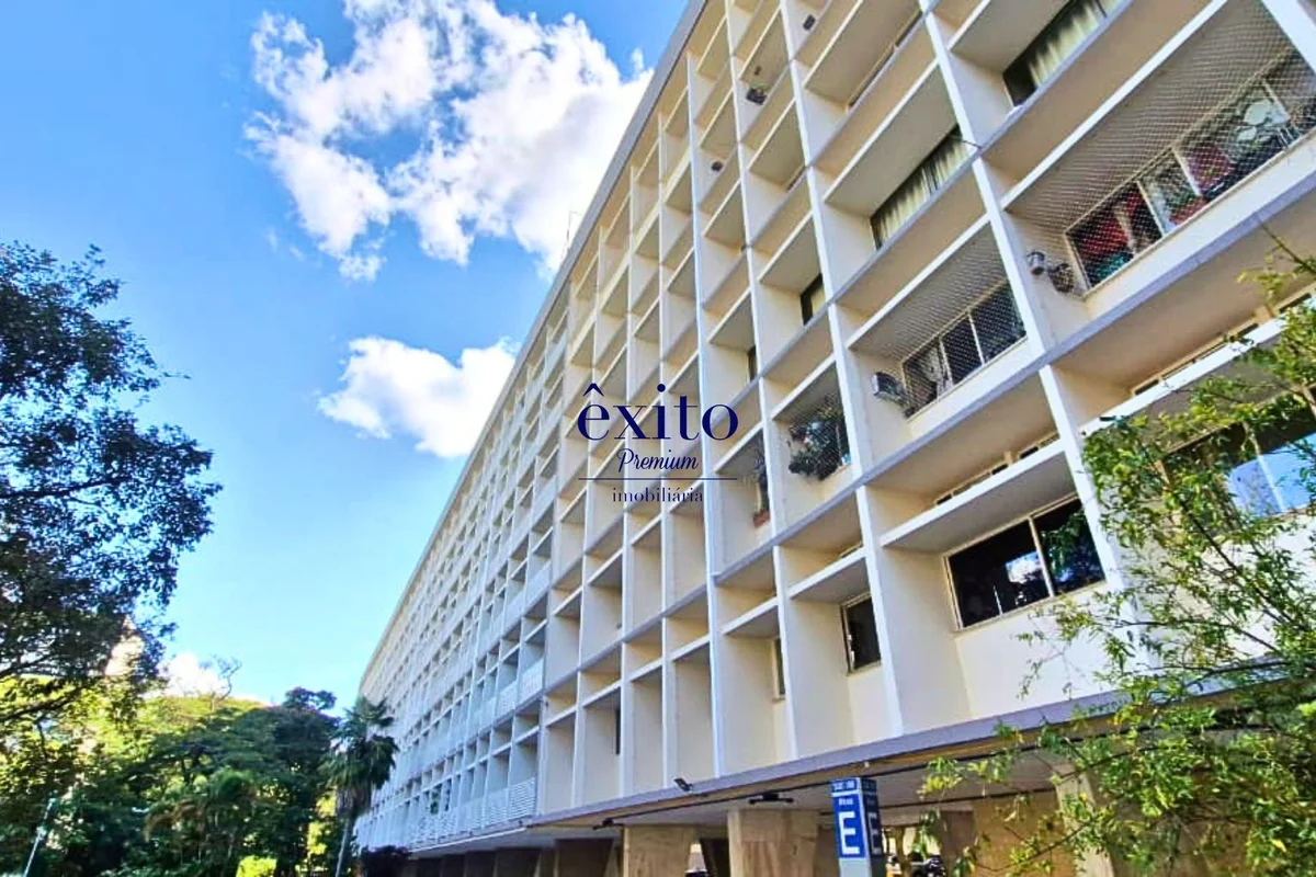 Asa Sul, SQS 106 Bloco E. Apartamento para locação!Apartamento composto por hall...