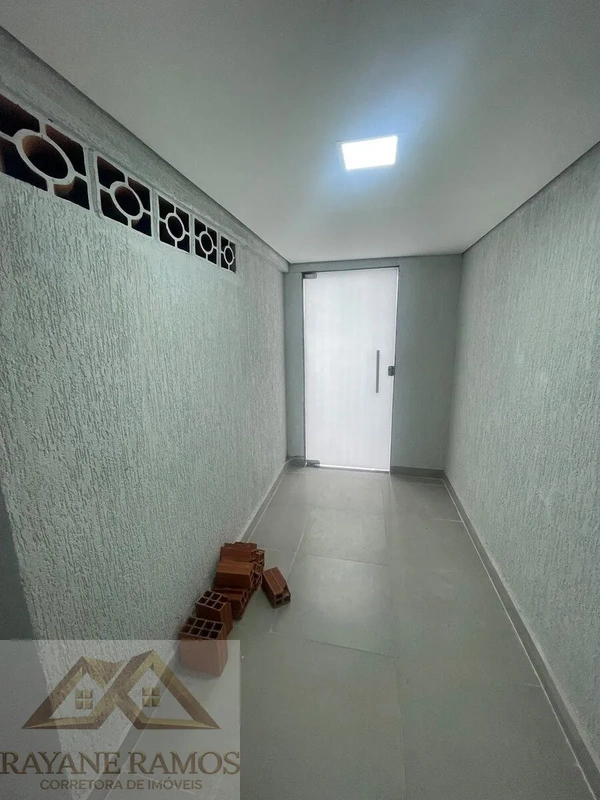 Descubra seu novo lar na Região dos Lagos, Sobradinho, DF. Este apartamento de c...