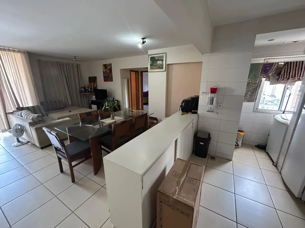 Condomínio com fácil acesso, entre a Avenida T 2 e a Avenida T 3. Apartamento no...