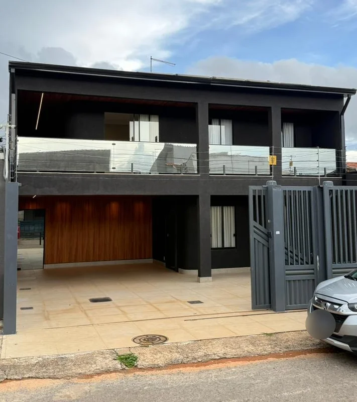Casa de Alto Padrão na QNM 36 — Próximo ao JK ShoppingExcelente oportunidade par...