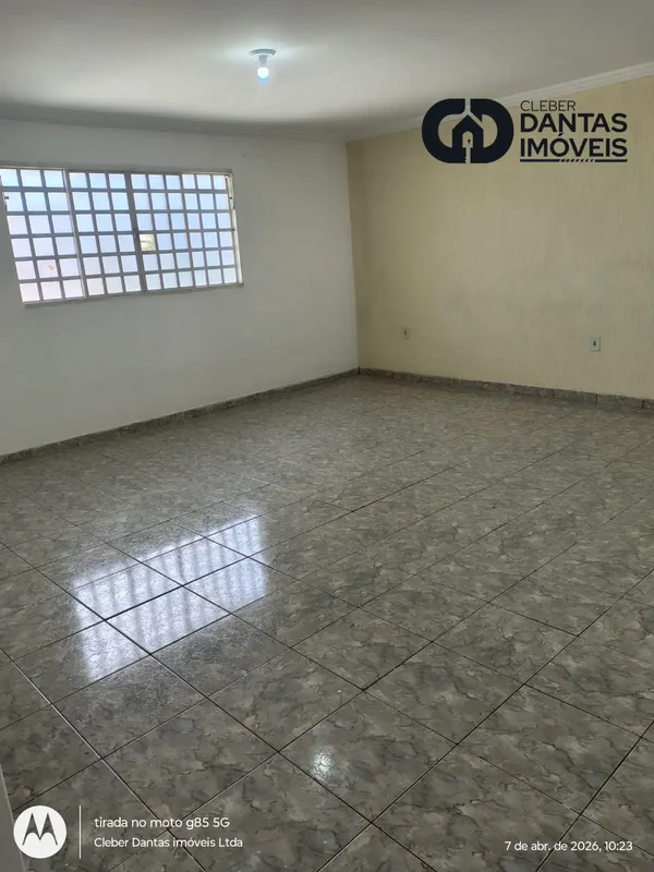 Cleber Dantas IMOVEIS ALUGAApartamento dentro de condomínio fechado, Rua 08 Ch 1...