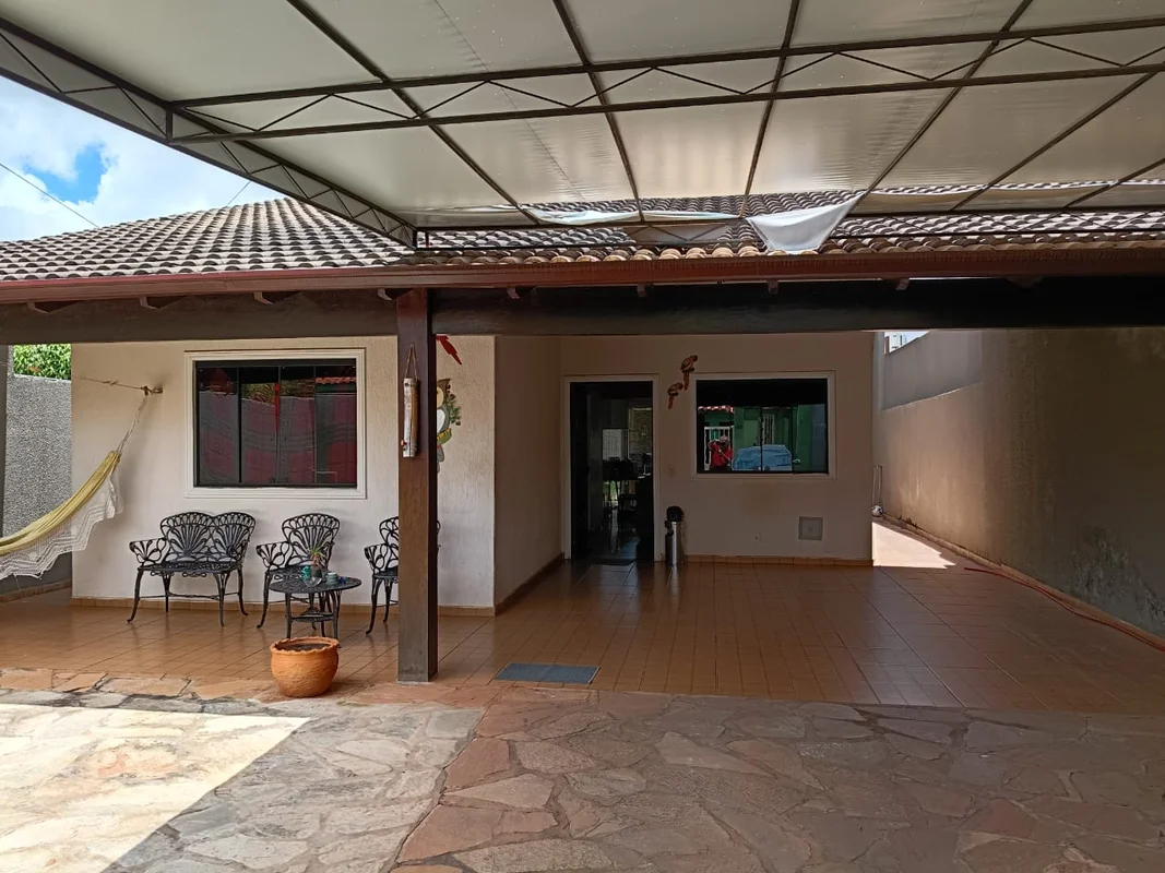 VENDO CASA EM CONDOMÍNIO FECHADO NA RUA 03.Residencial Palmares. Vicente Pires.L...