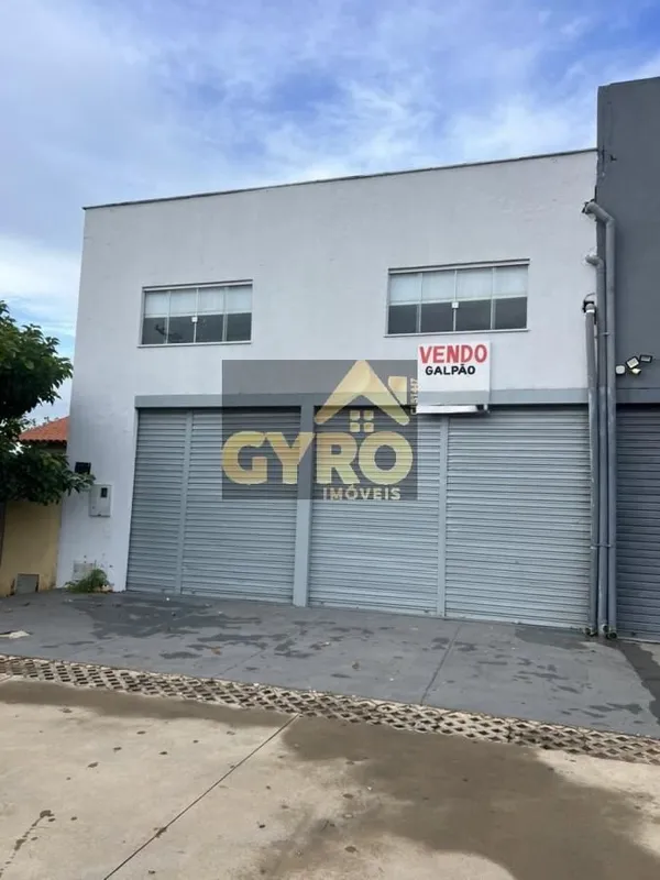 Galpão Comercial à Venda Excelente Localização e Grande Potencial Comercial Galp...