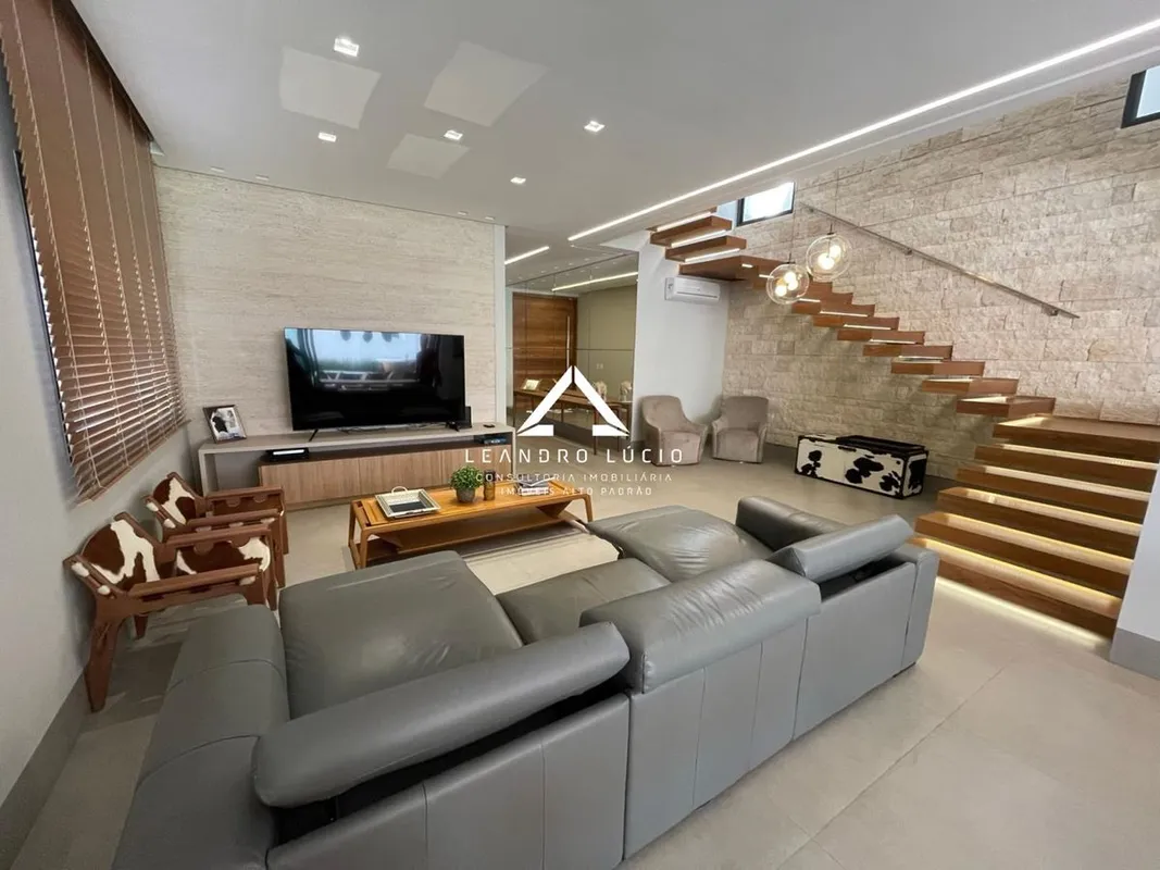 Casa à venda 4 Quartos, 4 Suites, 4 Vagas, 428.57M², Loteamento Portal do Sol II...