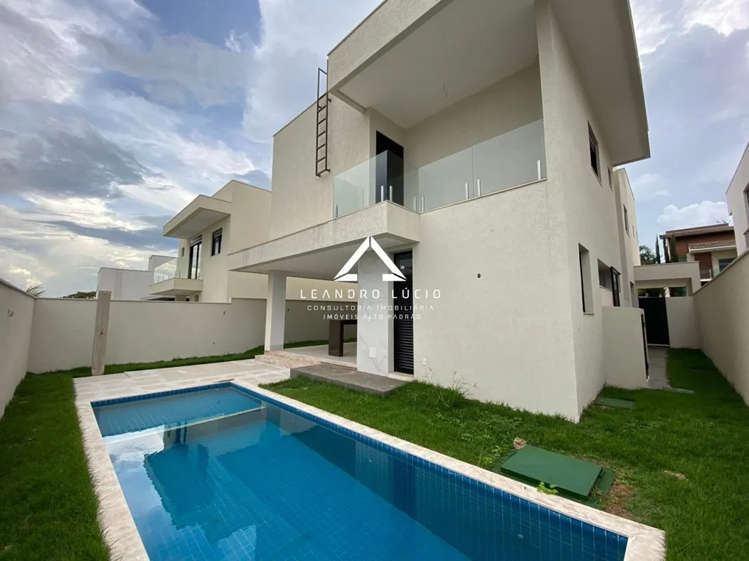 Casa à venda 4 Quartos, 4 Suites, 4 Vagas, 388.52M², Jardins Valência, Goiânia -...