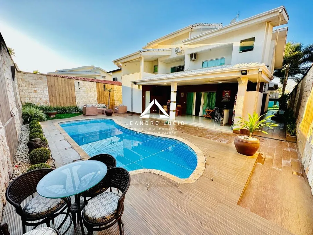 Casa à venda 4 Quartos, 2 Suites, 4 Vagas, 450M², Residencial Granville, Goiânia...
