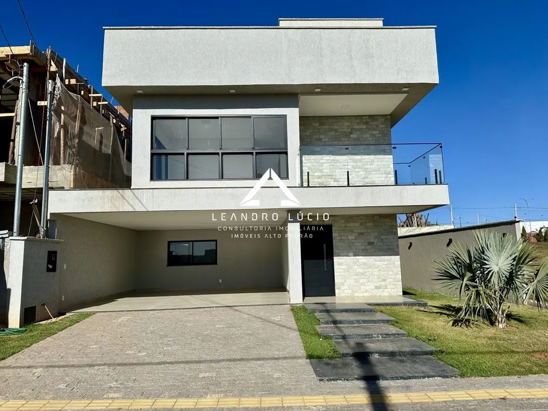 Casa Sobrado à venda no Condomínio Jardins Capri Senador Canedo - GO Sobrado Jar...