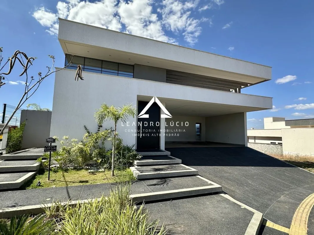 Casa Esquina à venda com Armários e Automação, Jardins Nápoles, Senador Canedo, ...