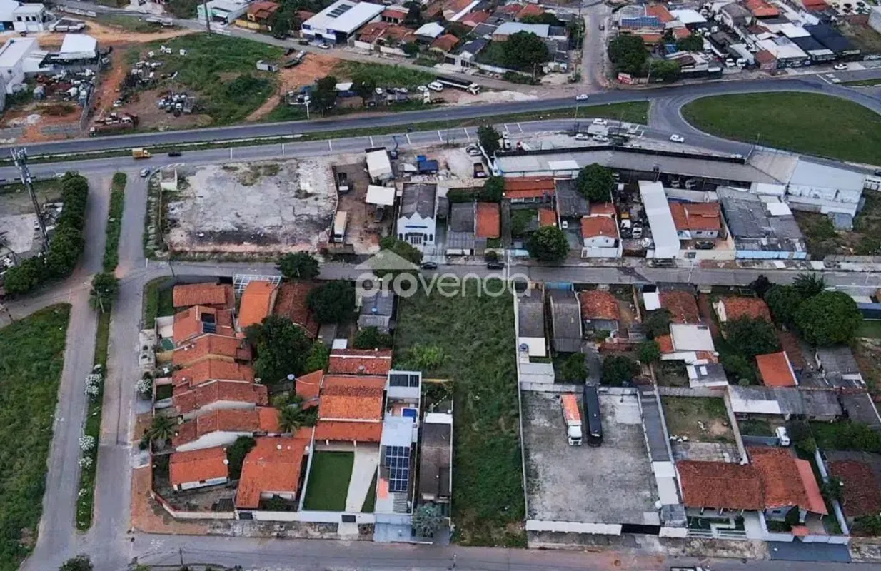 Área Residencial - Bairro cardoso - Aparecida de GoiâniaÁrea total: 1.047m²Medid...